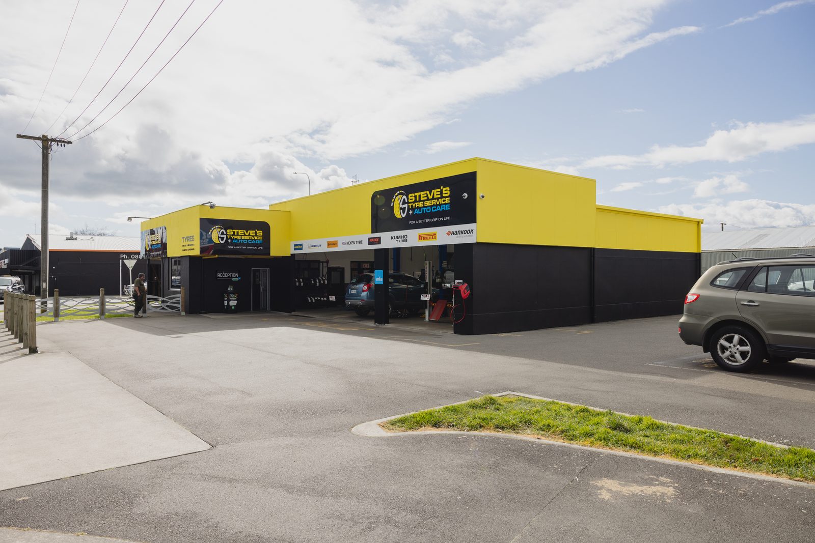 Steve's Tyre Service and Auto Care Levin